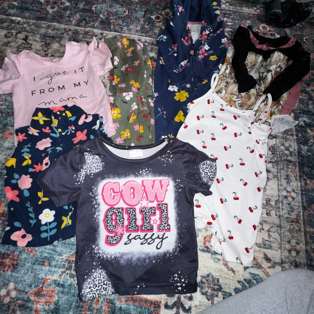 Assorted Girls' Clothing Set with Graphic Tees and Floral Prints